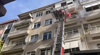 Darıca'da Riskli Yapı Mühürlendi ve Tahliye Edildi