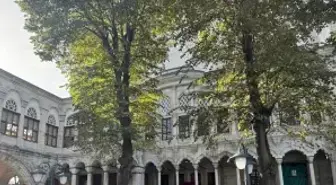 Nuruosmaniye Kütüphanesi ve Şehsuvar Sultan Türbesi Restorasyonu Tamamlandı