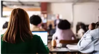 24 Kasım okullar tatil mi? Yarın okul var mı, yok mu? 24 Kasım (yarın) Öğretmenler Günü yarım gün mü?