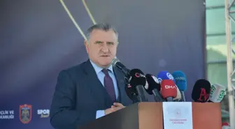 Bakan Bak: Spor yatırımları noktasında çok iyi noktadayız