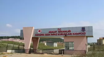 Sakarya'da Cezaevinde 266 Hükümlü Mide Bulantısıyla Hastanelere Sevk Edildi