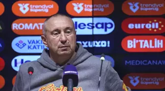 Göztepe Teknik Direktörü Stoilov, Beraberlik Sonrası Değerlendirmelerde Bulundu