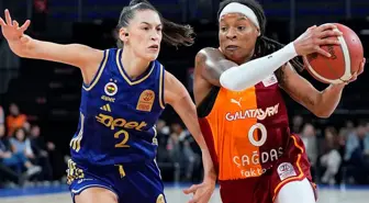 Potadaki kadınlar derbisinde Fenerbahçe, Galatasaray'ı devirdi