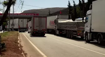 Türk TIR'ları 14 Yıl Aradan Sonra Kuveyt'e Sefer Yapmaya Başladı