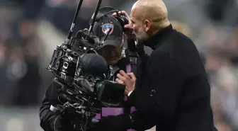 Kaybettiği maç sonrası kameramana tepki gösteren Pep Guardiola özür diledi