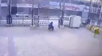 Peşaver'de Jandarma Karakoluna Terör Saldırısı