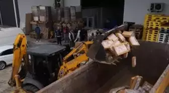 Antalya'da 25 ton bozuk tavuk ele geçirildi