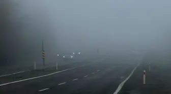 Bartın'da Sabah Sis Etkili, Görüş Mesafesi 15 Metreye Düştü
