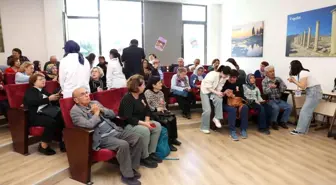 Denizli'de 'Dijital Köprüler' Projesi ile 60 Yaş Üzeri Bireylerin Yaşam Kalitesi Artırılıyor