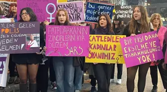 Zonguldak'ta Kadınlar Şiddet ve Cinayetlere Karşı Yürüyüş Düzenledi