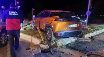 Bingöl'de Trafik Kazası: 4 Yaralı