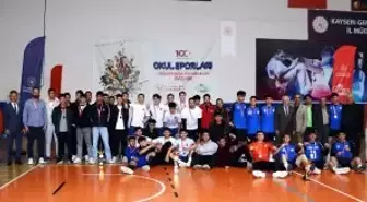 Kayseri Liseli Gençler Hentbol İlBirinciliği sona erdi