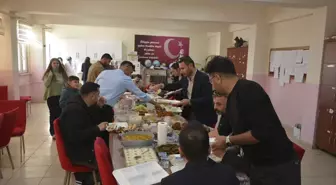 Silopi'de Gazze İçin Kermes Düzenlendi
