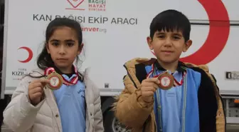 Zara'da Okulda Kan Bağışı Kampanyası: 98 Kişi Kan Verdi