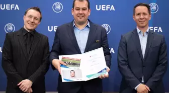 Eren Mert'ten 'Galatasaray'a gidiyor'' iddialarına cevap