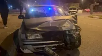 Erzincan'da Trafik Kazası: 3 Yaralı