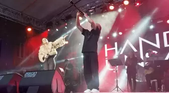 Gelibolu'da Hande Ünsal Konseri ile Kurtuluş Coşkusu