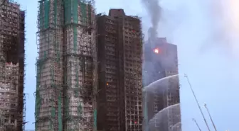 Hong Kong'daki Yangında Ölü Sayısı 75'e Yükseldi