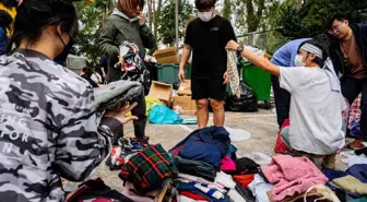 Hong Kong'daki Yangında Can Kaybı 65'e Yükseldi