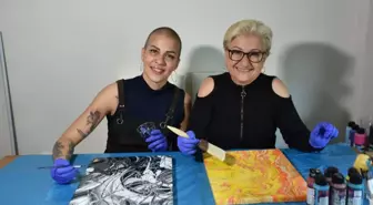 Anne ve Kız Kanserle Mücadele Ederken Sanatla İyileşiyorlar