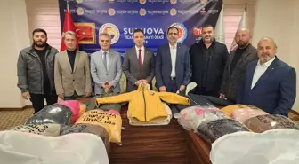 Suluova'da 410 Öğrenciye Kışlık Kıyafet Yardımı