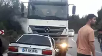 Manisa'da Kafa Kafaya Çarpışma: 1 Ölü, 1 Yaralı