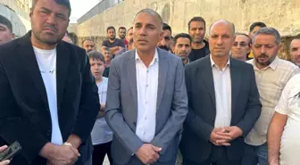 Adana'da Küçükdikili Alt Geçit Çalışması Esnafı Mağdur Ediyor