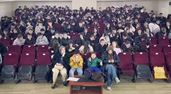Gelibolu'da Akran Zorbalığına Karşı Farkındalık Eğitimi Düzenlendi