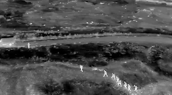 Iğdır'da Düzensiz Göçmenlere Sahte Pasaport Düzenleyen Şahıs Yakalandı