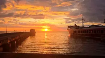 Tekirdağ'da Sabahın Erken Saatlerinde Kartpostallık Manzara