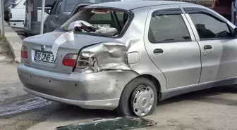 Ankara'da Otomobil ve Motosiklet Çarpıştı: 1 Yaralı