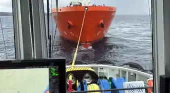 Çanakkale Boğazı'nda Arızalanan Tanker Karanlık Liman'a Çekildi