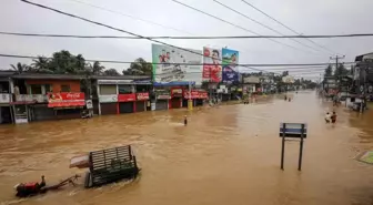 Güney Asya'da Muson Yağmurlarının Yol Açtığı Felaket: 535 Ölü