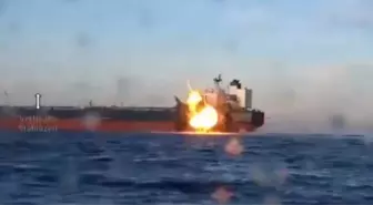 Karadeniz'de 'KAIROS' ve 'VIRAT' Gemilerine Saldırı Görüntüleri Yayınlandı