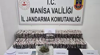 Manisa'da Uyuşturucu Operasyonu: 18 Bin Hap ve Esrar Ele Geçirildi