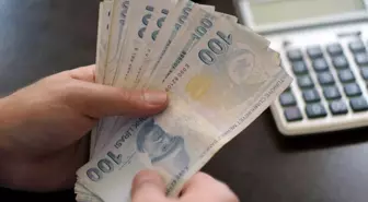 DİSK'in asgari ücret talebi: Enflasyon tek haneye düşene kadar yılda en az 2 kez güncellenmeli