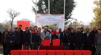 Elazığ'da 20 Hayvan Üreticisine Kırkım Makinesi Desteği