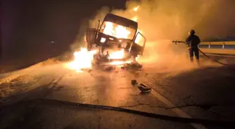 Mardin'de İki Tır Çarpıştı, Yangın Çıktı