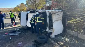 Mardin'de Devrilen Otomobilde 3 Yaralı
