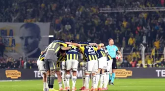 Fenerbahçe Galatasaray Derbisinde 3 Değişiklik ile Saha Çıkıyor