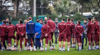 Trabzonspor, Fatih Tekke Yönetiminde Zirve Yarışını Sürdürüyor