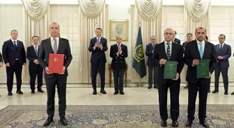 Bakan Bayraktar: TPAO'nun denizlerdeki deneyimini Pakistan'a taşıyacağız