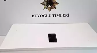Beyoğlu'nda Yankesicilik Olayı: Cep Telefonunu Çalan Zanlı Yakalandı