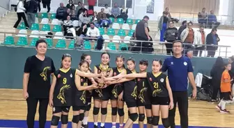 Köyceğiz Minik Voleybolcuları Şampiyon Oldu