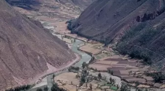 Peru'da heyelan sonucu 2 tekne battı: 12 ölü, 57 kayıp