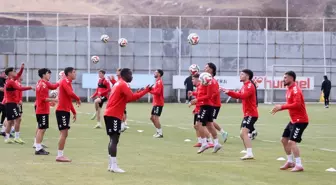 Sivasspor'un Hedefi Üst Sıralar ve Kupa Başarısı