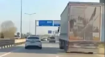 Tehlike saçan tır şoförünü silah doğrultup durdurdular