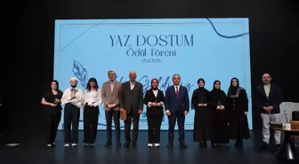 Başakşehir'de 'Yaz Dostum' Şiir ve Hikaye Yarışması Ödülleri Sahiplerini Buldu