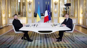 Zelenskiy ve Macron Ortak Basın Toplantısı Düzenledi