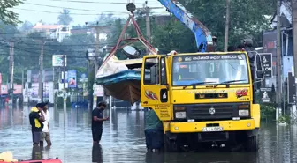 Albüm: Sri Lanka'da Ditwah Kasırgası Nedeniyle Hayatını Kaybedenlerin Sayısı 474'e Yükseldi
